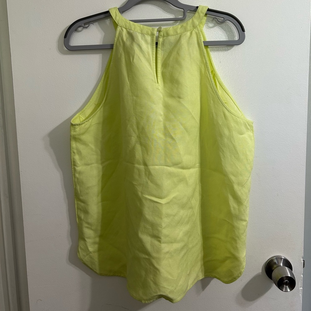 Ann Taylor Lime Green Yellow Sleeveless Embroidered Linen Blend Top - Picture 2 of 6